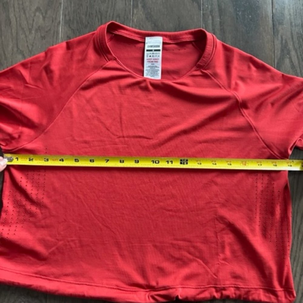 Gym Shark Sweat Talks Active Wear Top - Picture 15 of 16